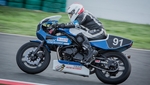 La Suzuki victorieuse aux couleurs club14 La Suzuki victorieuse aux couleurs club14